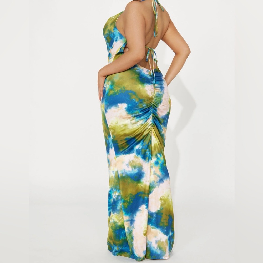 Vibrant Tie-Dye Maxi Dress - Picture 3 of 4